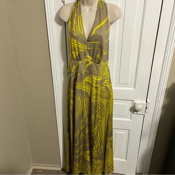 Banana Republic Factory Halter Satin Maxi Dress Khaki Tan Yellow Lime Size 8 P1 - Picture 4 of 10